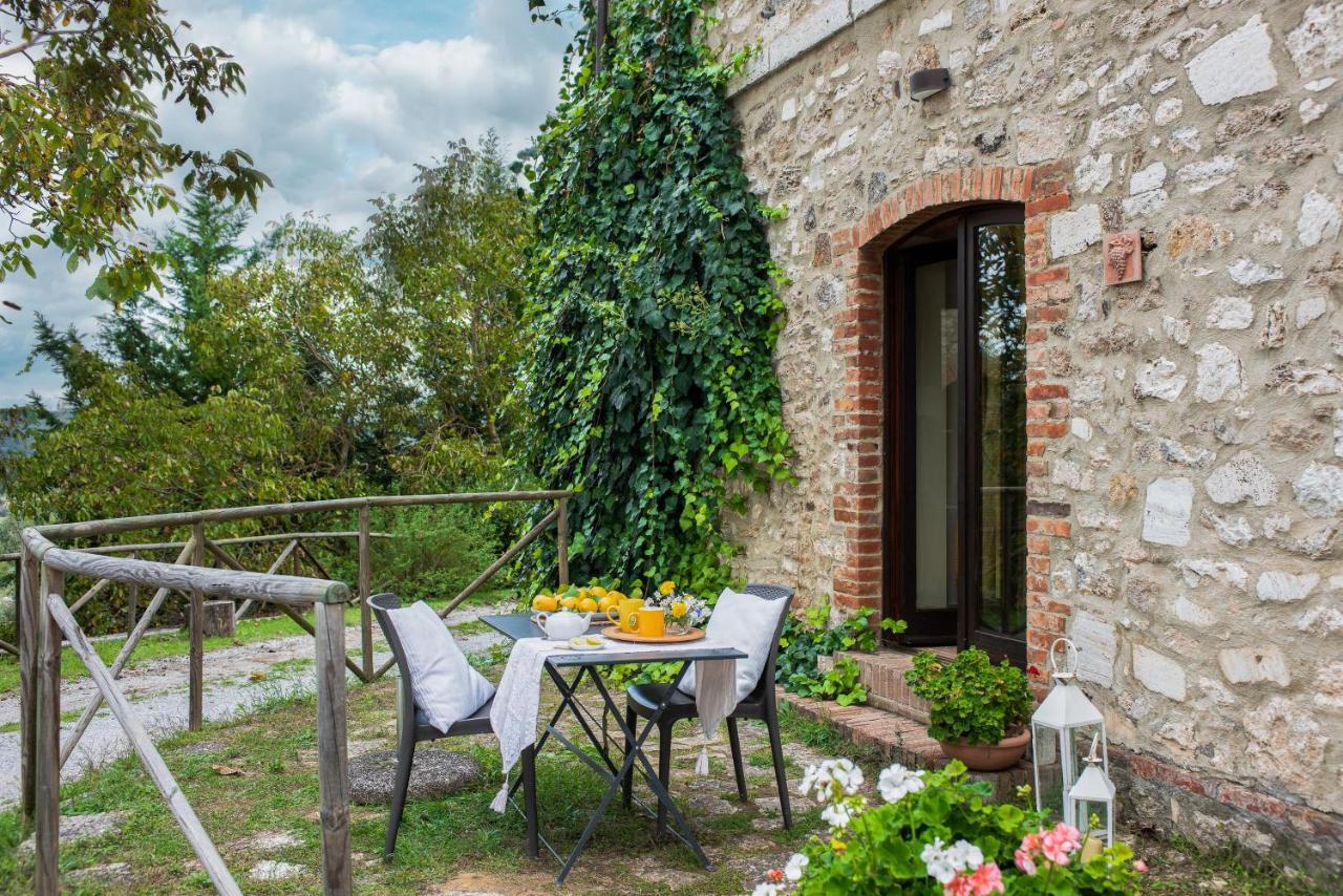 Podere Sant'Alessandro 라폴라노테르메 외부 사진