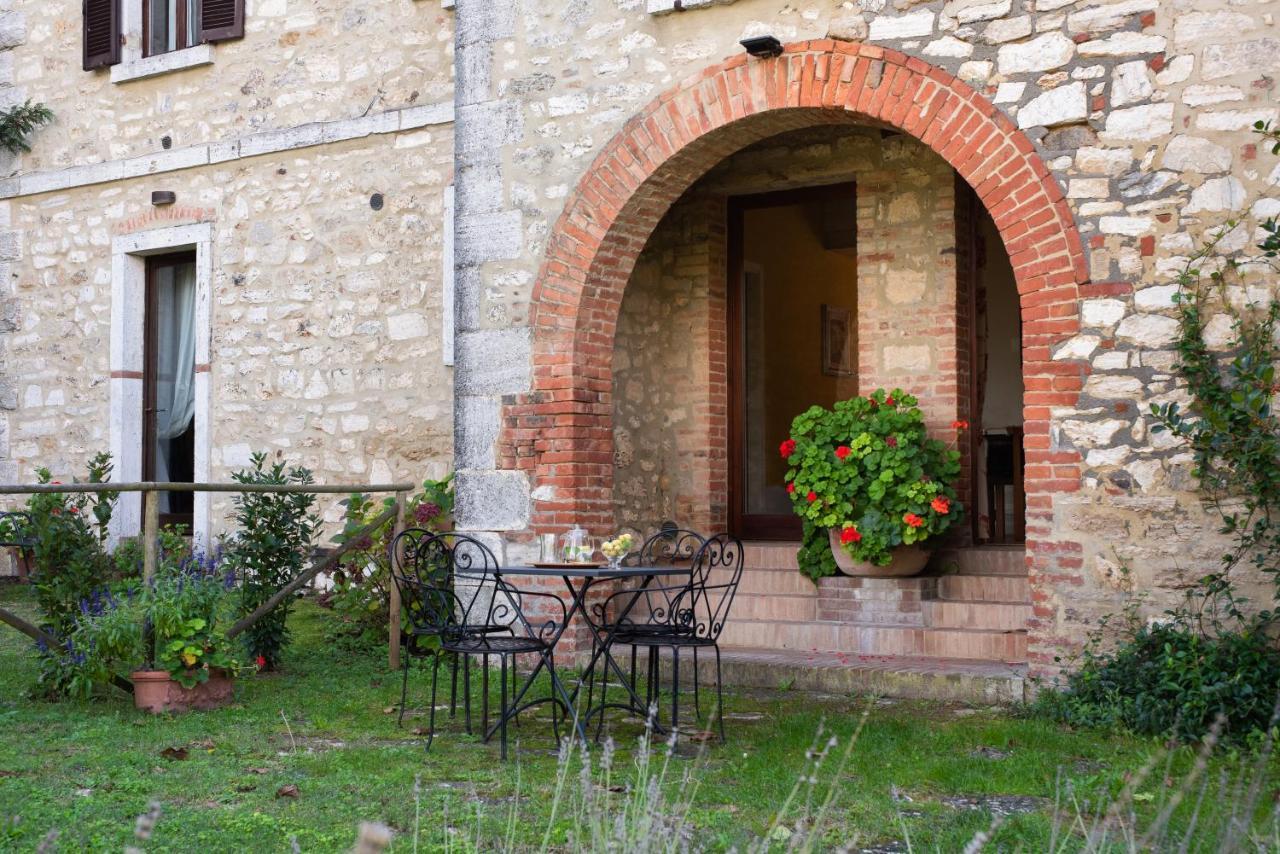 Podere Sant'Alessandro 라폴라노테르메 외부 사진